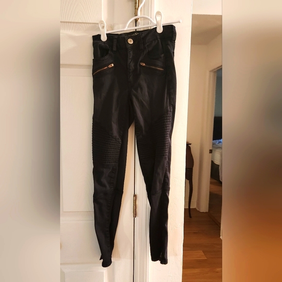 American Eagle Outfitters Bottoms These Are Very Old American Eagle